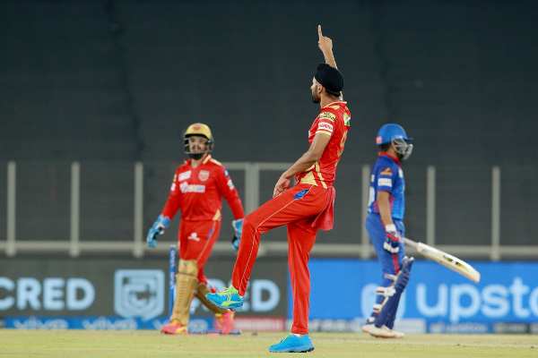 1. Why no contact tracing devices in UAE