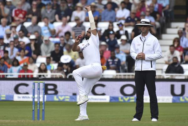 2. Shami looks to enter Club 200