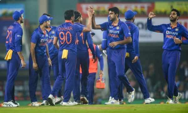 1. Kolkata pitch report 