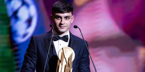 Kopa honour for Pedri