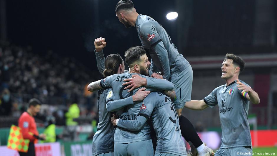 Provided by Deutsche Welle