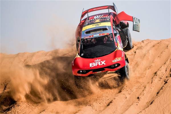 Loeb wins Stage 7