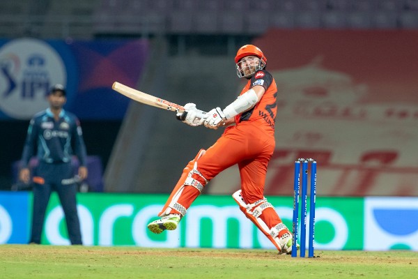 Upcoming Milestones in SRH vs KKR 2022