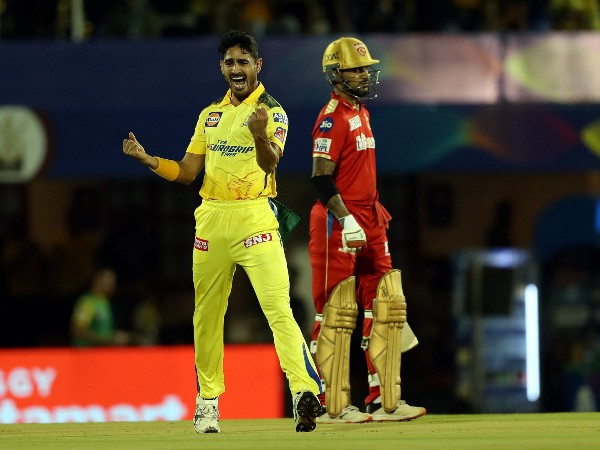 Jadeja lucky to have Dhoni by his side