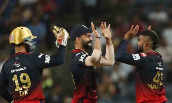 2 Possible Playing 11