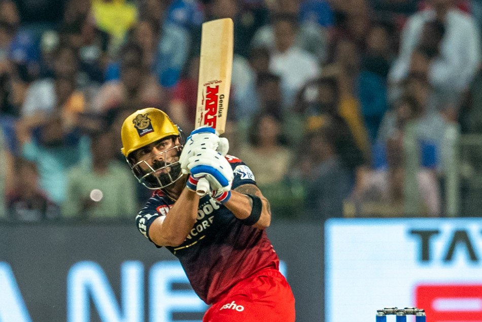 IPL 2022: Virat Kohli outfoxes Faf du Plessis as Royal Challengers Bangalore players take a unique challenge