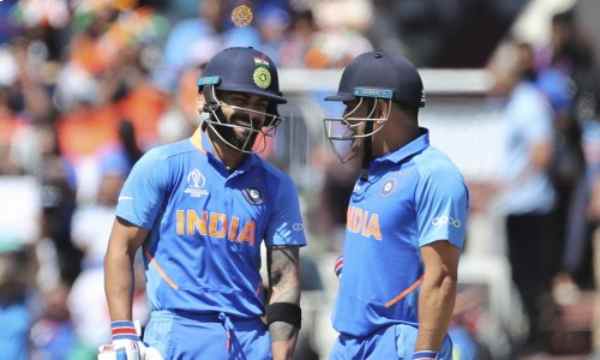 2 Kohli vs Dhoni in ODIs 2 Kohli vs Dhoni in ODIs