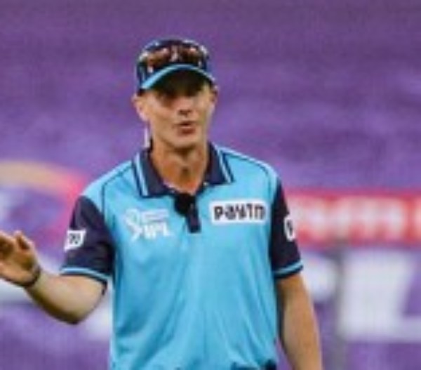 3 IPL Umpire Sponsorship 