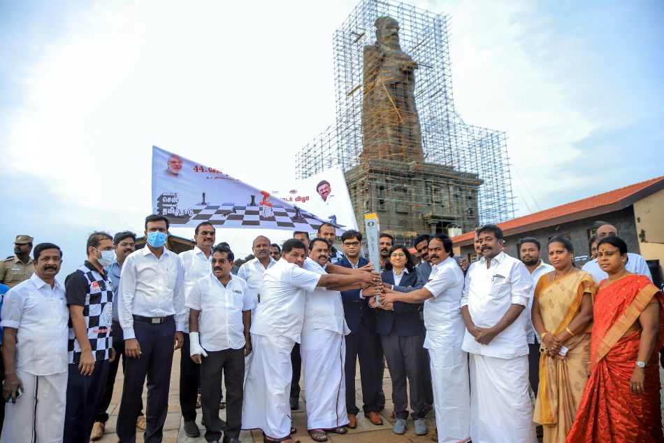 Chess Olympiad torch reaches Kanyakumari