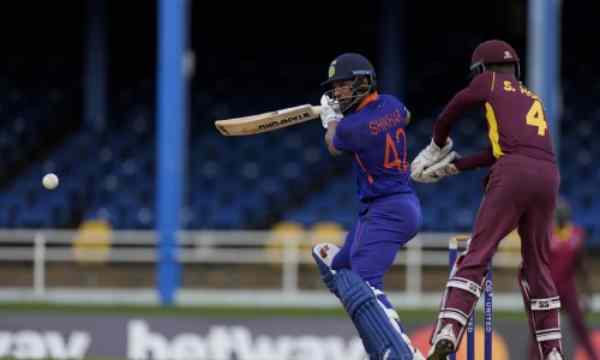 2 Brian Lara stadium pitch report