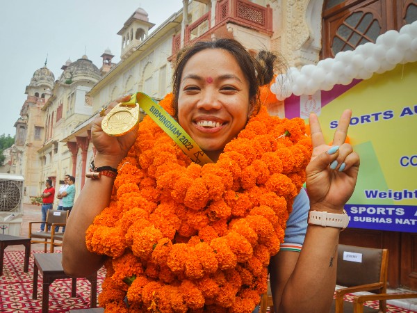 Chris Hemsworth’s reply for Mirabai Chanu after fans asks Thor to ‘give up his hammer’ for the CWG medallist