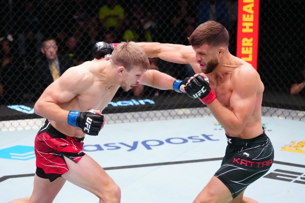 Main Event: Kattar injury hands TKO to Allen