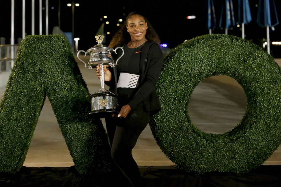 Serena Williams with AO 2017 title