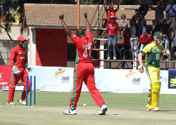 2007 – Zimbabwe beat Australia