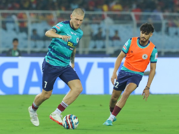 ATK Mohun Bagan aim to end Mumbai City FC’s unbeaten streak. Credit: FSDL