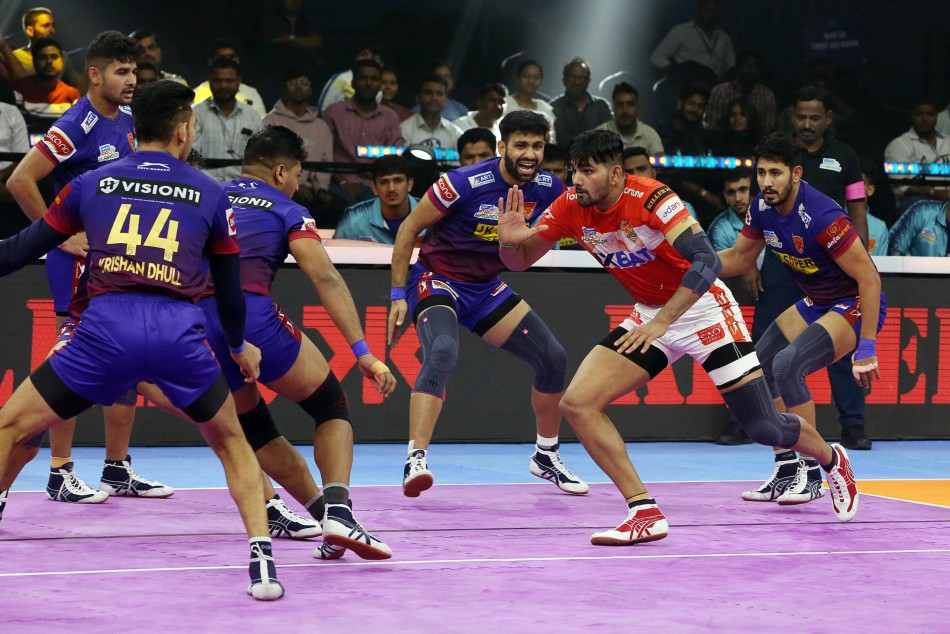 gujarat giants vs delhi