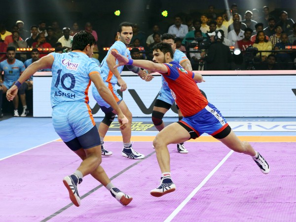 PKL: Pardeep Narwals superlative performance helps UP Yoddhas clinch thrilling victory