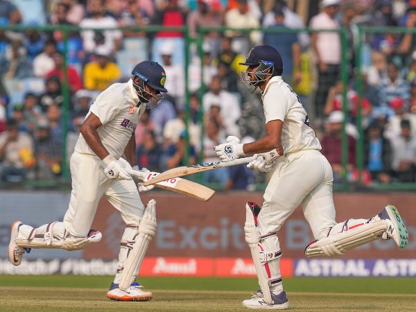 axar patel and r ashwin