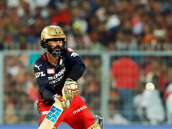 4. Dinesh Karthik (Royal Challengers Bangalore)