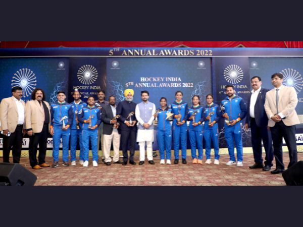 hockey india award winners