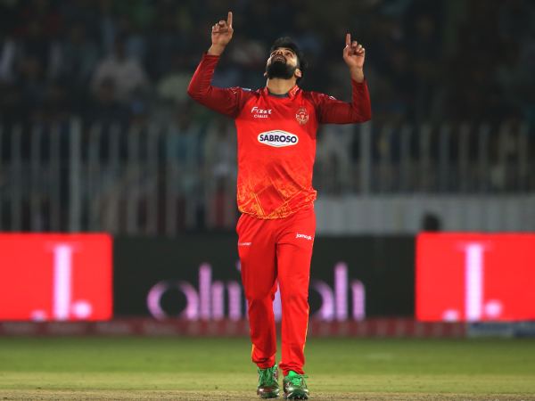 Islamabad United vs Lahore Qalandars Live Streaming in Pakistan