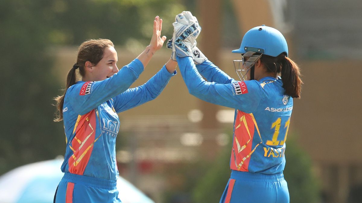 Amelia Kerr and Yashtika Bhatia