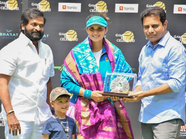 Sania Mirza felicitated