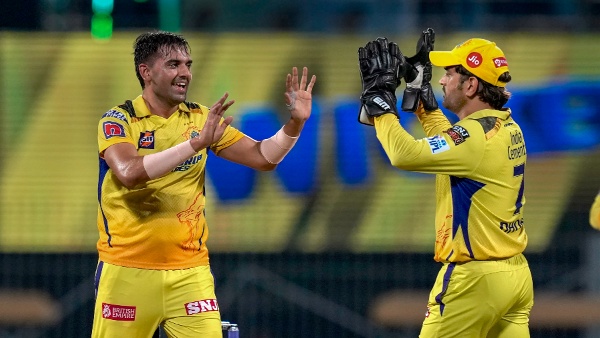 MS Dhoni Deepak Chahar