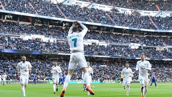 Cristiano Ronaldos Siuuu celebration at the Bernabéu