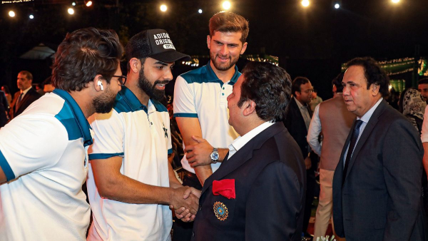  pakistan-cricketers-with-bcci-officials