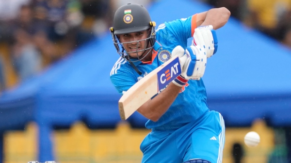 ind-vs-pak-shaheen-afridi-ko-bhoot-bana-diya-meme-fest-as-shubman-gill-tears-apart-pakistan-pacer