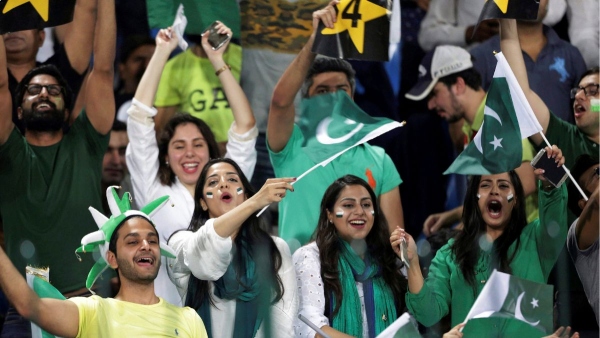 pakistan-fans