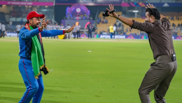 rashid-khan-irfan-pathan rashid-khan-irfan-pathan