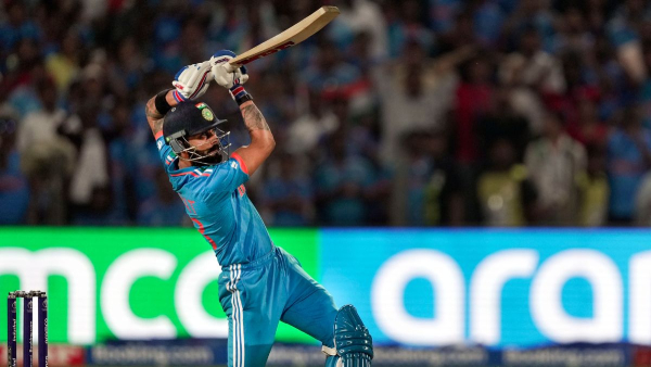 virat-kohli-odi-century