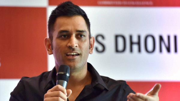 Dhoni 600 Dhoni 600