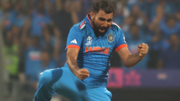 ind-vs-nz-semi-final-mohammed-shami-redeems-dropped-catch-with-two-wickets-creates-world-cup-record