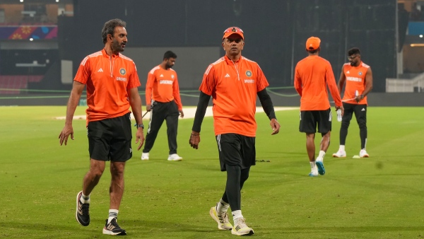 Rahul Dravids coaching team to return for another years stint?
