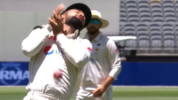 pak-vs-aus-sun-glasses-are-not-to-wear-at-the-back-of-cap-pakistan-fielder-trolled-for-dropped-catch