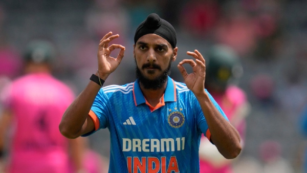 ind-vs-sa-arshdeep-singh-creates-history-also-joins-elite-list-featuring-ravindra-jadeja-in-1st-odi