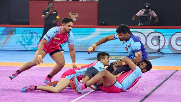 Jaipur Pink Panthers vs Dabang Delhi