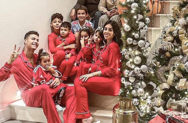 Cristiano Ronaldo Cristiano Ronaldo