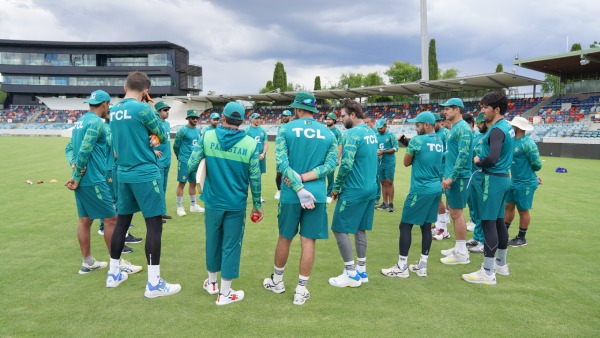 Pakistan cricket team in Australia without a doctor, team in UAE