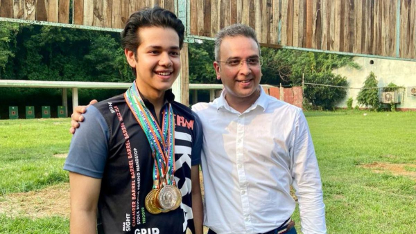 adriyan-karmakar-joydeep-karmakar