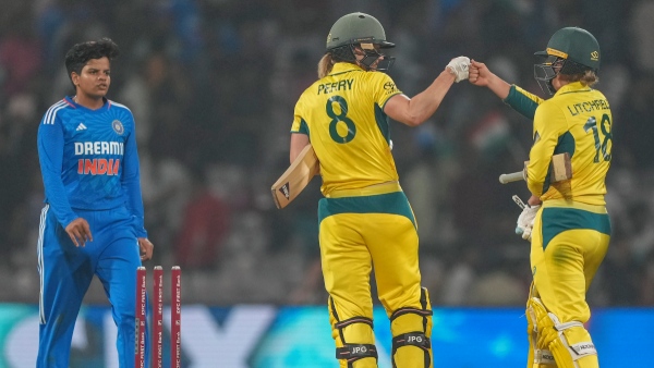 Australia women bounce back to level T20 series against India women