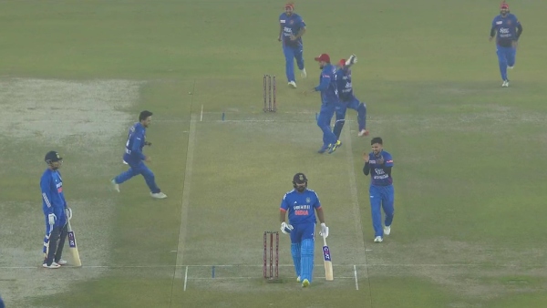 ind-vs-afg-rohit-sharma-gets-run-out-for-duck-on-his-t20i-comeback-walks-back-fuming-on-shubman-gill