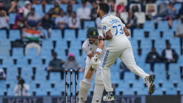 Mohammed Siraj removes Aiden Markram for the second time in two Tests