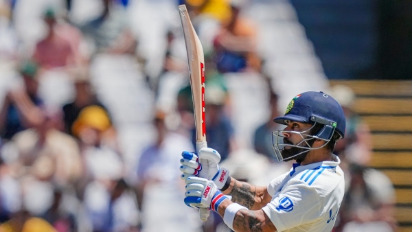 sunil-gavaskar-reveals-virat-kohli-trait-assesing-pitch-which-makes-him-player-of-different-class