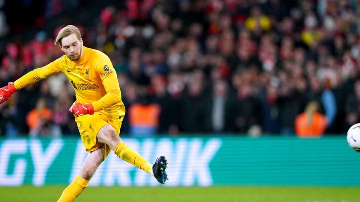 Liverpool goalkeeper Caoimhin Kelleher scores the decisive penalty in the 2022 Carabao Cup final