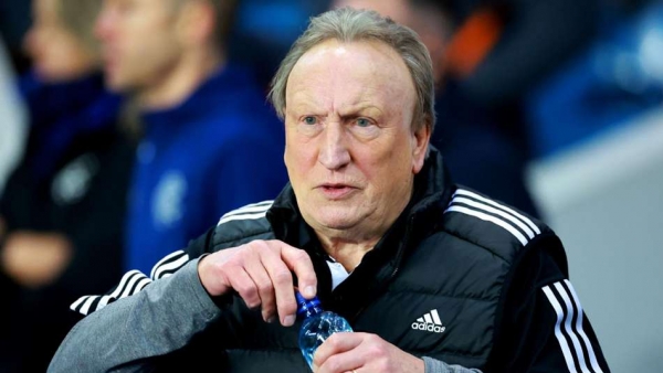 Neil Warnocks first game as Aberdeen boss ended in defeat to Rangers