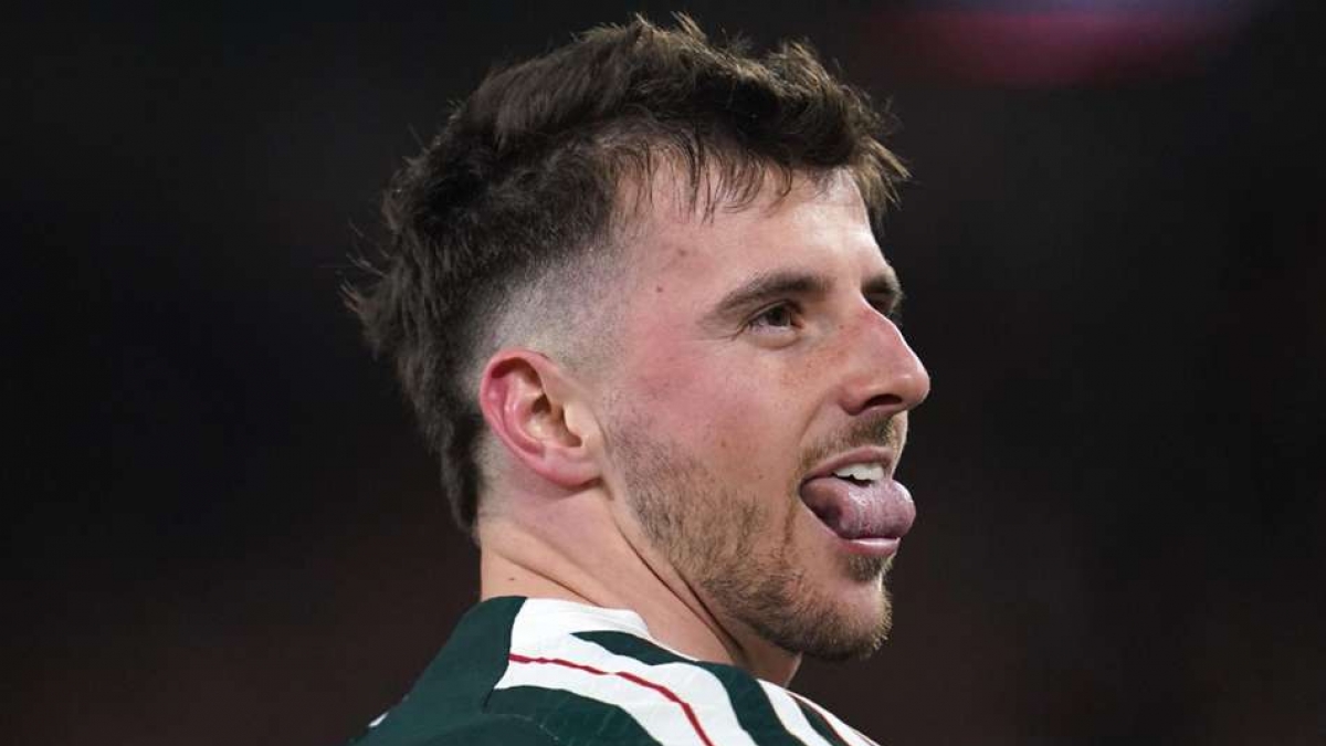 Mason Mount looked to have won it for Manchester United Adam Davy PA